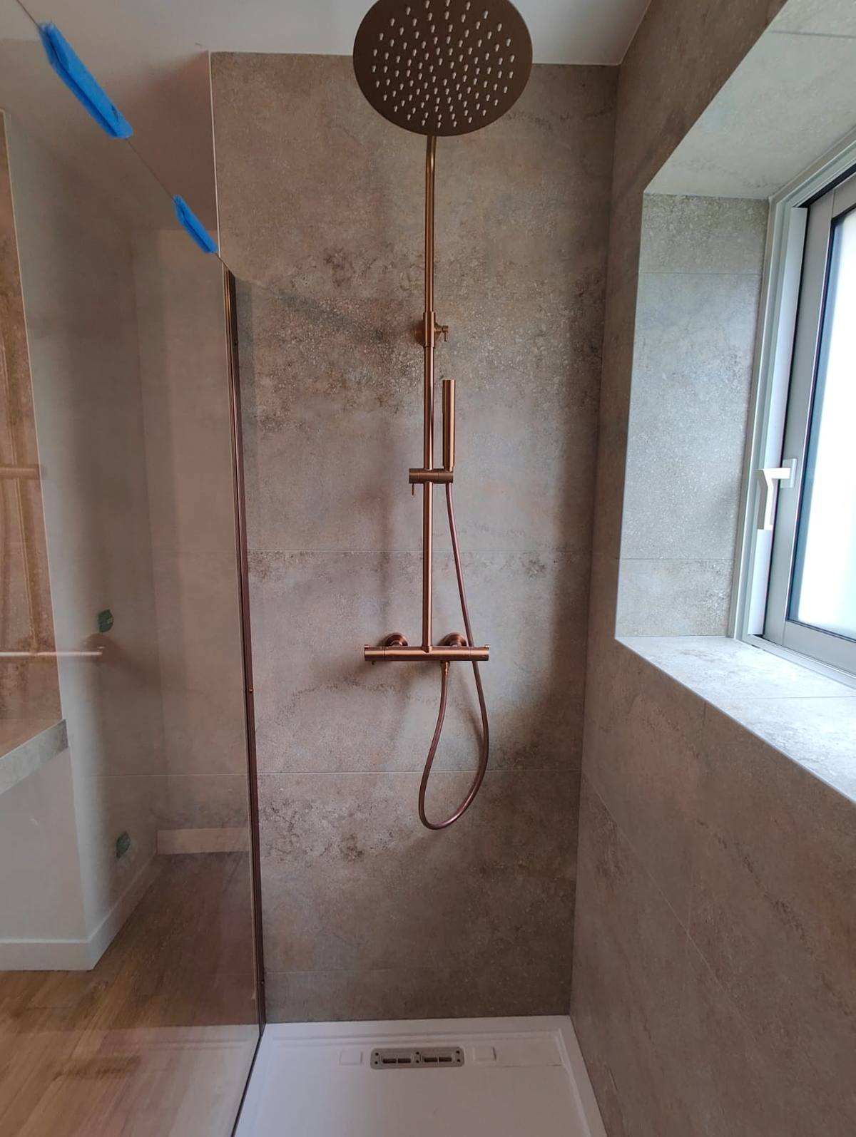 Douche italienne carrelée, rénovation complète d'appartement — Mérignac